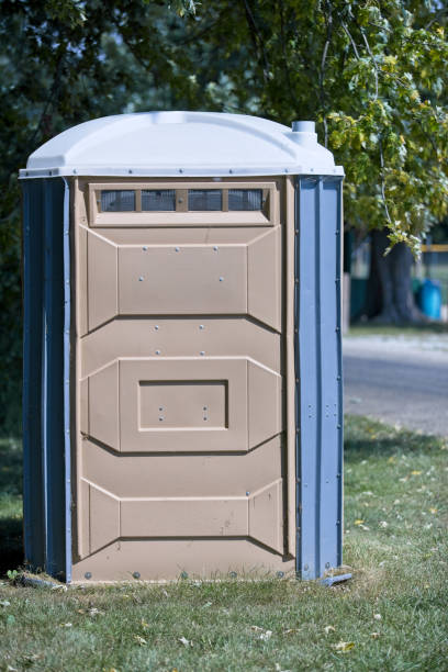 Best Portable bathroom rental  in Brooks, KY